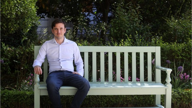 GALA VIDEO - “Je sortais d'un apéro dînatoire”… Les regrets d’Aurélien Taché après avoir perturbé une pièce de théâtre