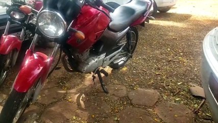Motocicleta com alerta de furto é recuperada no Centro
