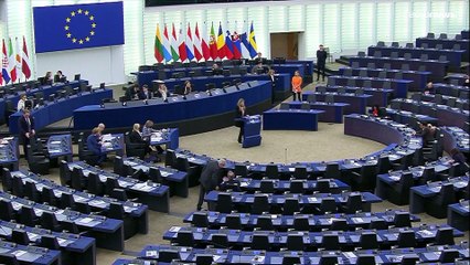 Corruption présumée au Parlement européen : quatre personnes écrouées dont la vice-présidente