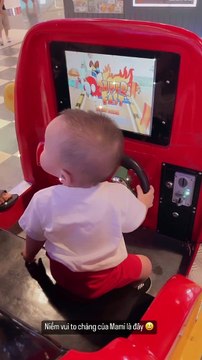 Lộ diện góc nghiêng quý tử nhà ca sĩ Bảo Thy