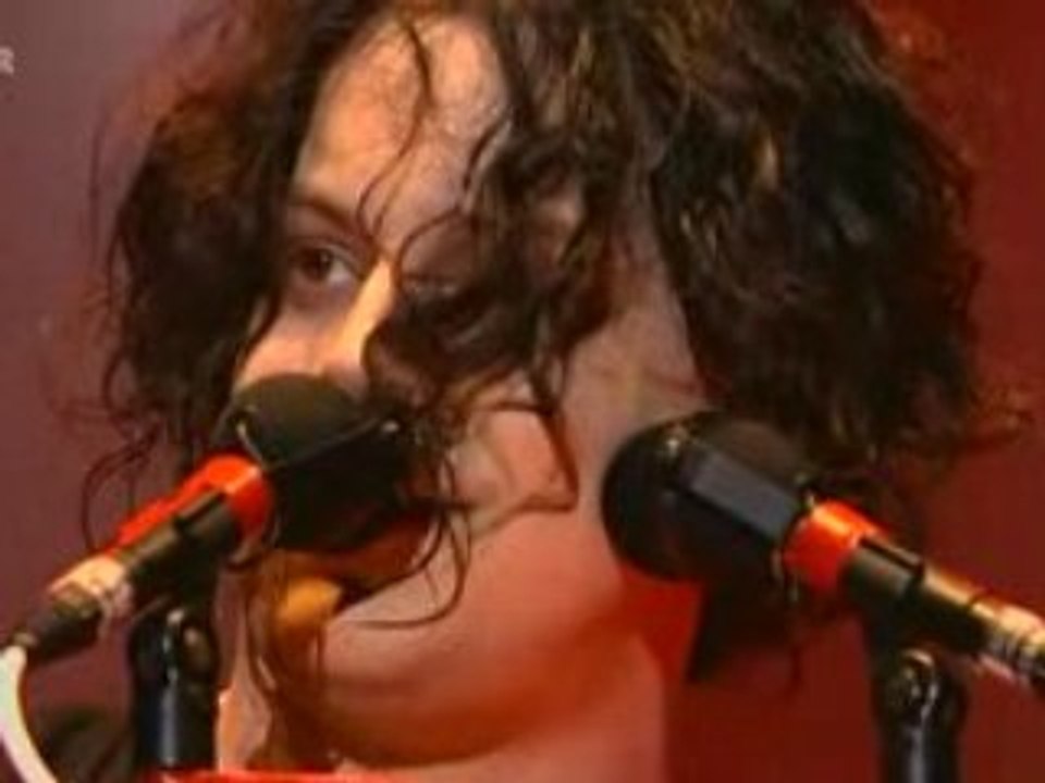 The White Stripes - Effect and Cause (live)