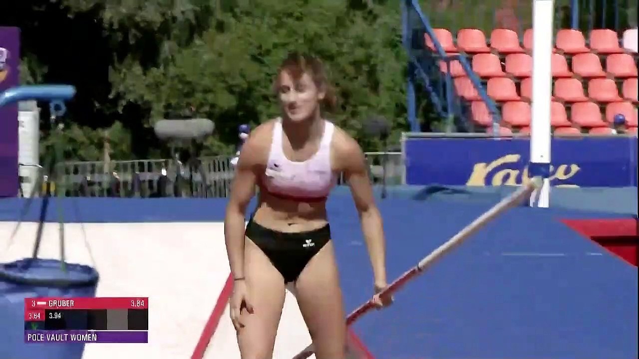 Lisa Gunnarsson (SWE) after winning Gold in the Pole Vault 