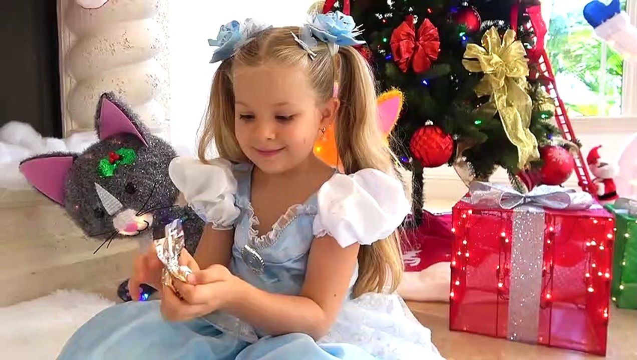 Diana & Presents Day for Princesses