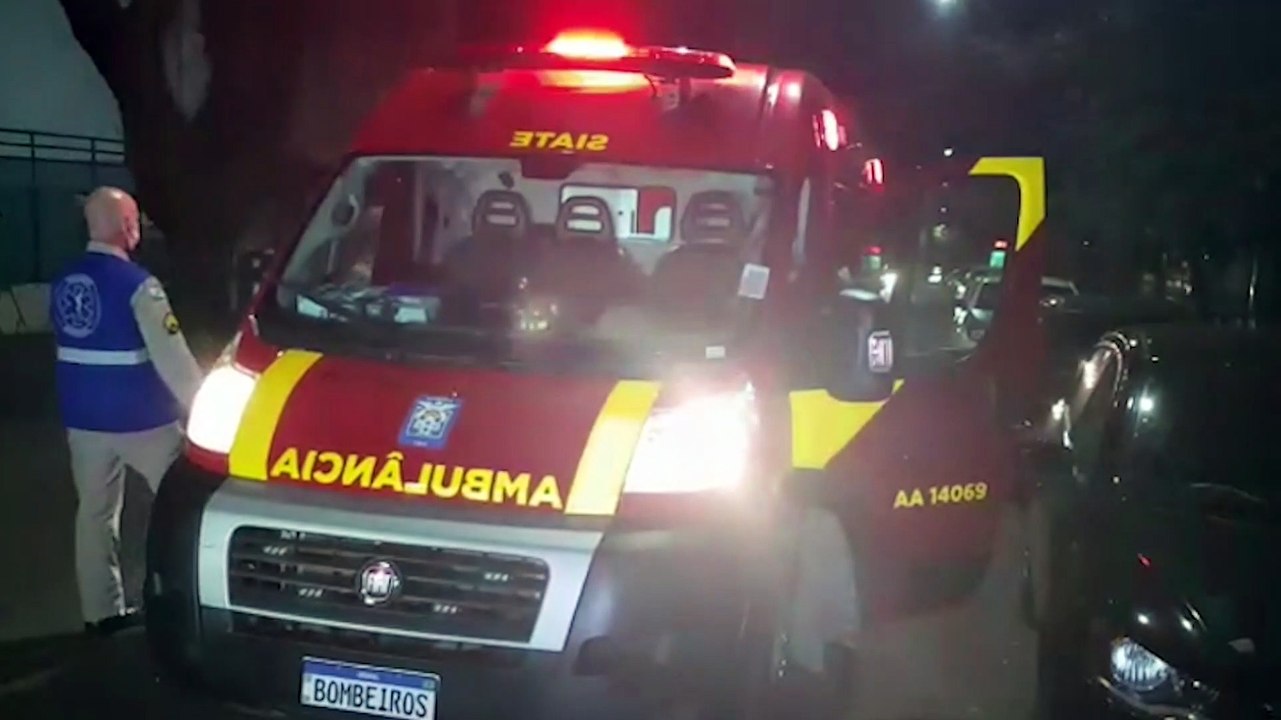 Bombeiros atendem vítima de agressão no Centro de Cascavel