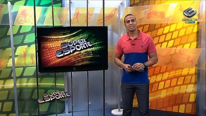 Equipe do Super Esporte se arrisca em partida de futebol no “Super Gol”