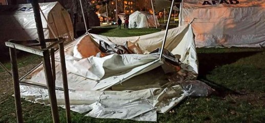 Düzce'de çadırları lodos vurdu