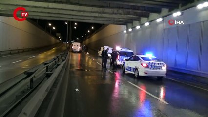 İzmir'de feci ölüm: Yolda aracına yakıt doldururken otomobil çarptı