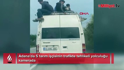 Minibüsün tavanında tehlikeli yolculuk kamerada