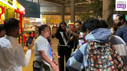 Saif Ali Khan, Parineeti Chopra, Isha Kokar & Shreya Saran Spotted At Airport