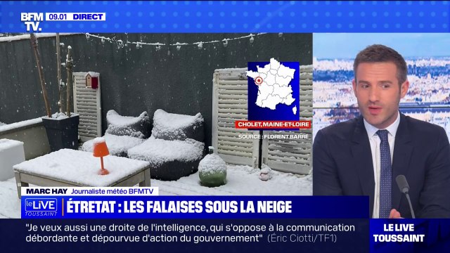 Les falaises d'Étretat sous la neige