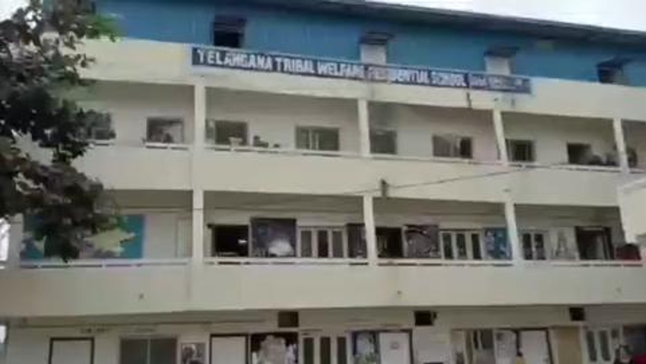 నర్సాపూర్: పాపం.. గురుకుల విద్యార్థులు
