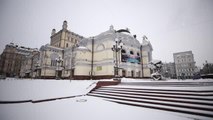 Ukrayna'nın başkenti Kiev'de kar yağışı