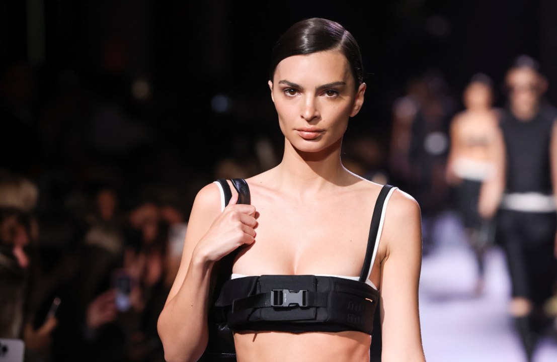 Emily Ratajkowski says she has been in 'therapy for quite a long time’