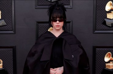 A Billie Eilish le resulta imposible describir su propia fama