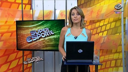 Milan vence na estreia de Seedorf e Hernanes faz golaço