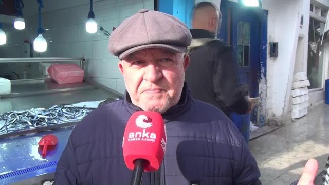 Sinoplu Balıkçı: Vatandaş Cüzdanından Çıkartırken 1 Lirayı Sayıyor, 'Bu da Bizden Olsun' Diyoruz