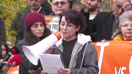Halkevleri'nden İstanbul Milli Eğitim Müdürlüğü Önünde Protesto: "Tarikat ve Cemaatlerle İmzalanan Bütün Protokoller İptal Edilmelidir" (Dk)