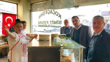 Salihlili Fırıncı Acı Konuştu “Çocukların Beslenmesine Koymak İçin Bayat Simit Alıyorlar!“