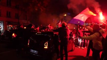 France - À Paris, les supporters tricolores à la fête et impatients d'affronter le Maroc
