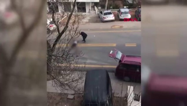 Sokak ortasında kadın cinayeti! ! Boşandığı eşini tabancayla vurdu