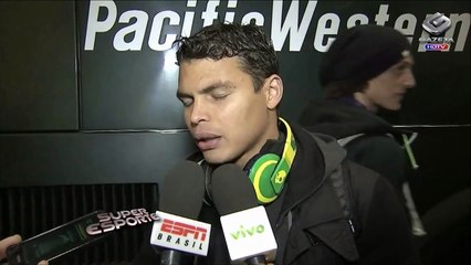 Com gol de Robinho, Brasil vence Chile e encerra ano com vitória