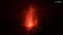 Guatemala | Entra en erupción el volcán de Fuego con importantes flujos de lava