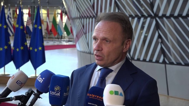 Nutriscore, Lollobrigida Difenderemo la qualità italiana