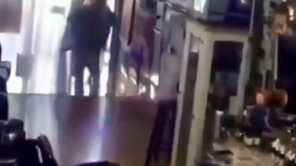 Kejadian horor di tempat pangkas rambut