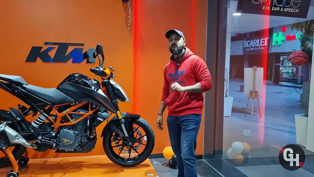 2023 KTM DUKE 390 | Detailed Review | King of the segment | Gearhead Official