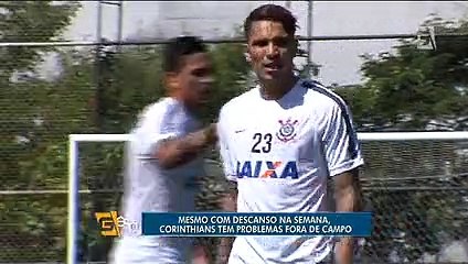 De folga, principal assunto no Corinthians são salários atrasados