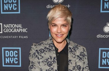 Selma Blair schwärmt von Support ihrer Hollywood-Familie