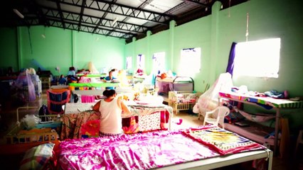 Kids Behind Bars - Growing Up in Prison in El Salvador