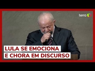 Lula se emociona e chora em discurso de diplomação: "É a certeza que Deus existe"