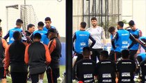 Corinthians se prepara para enfrentar o Santos veja imagens do treino