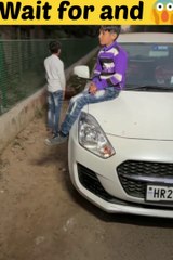 गरीब बच्चों ने की अमीर लड़की की मदद