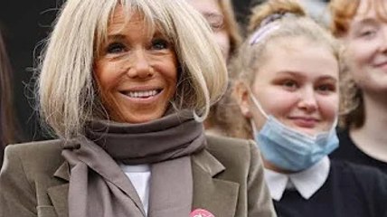Brigitte Macron impuissante face à son mari Emmanuel Macron qui risque la prison