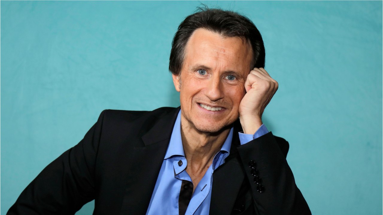 VOICI - "Ça été dur" : Vincent Perrot cash sur le passage de témoin entre Philippe Bouvard et Laurent Ruquier