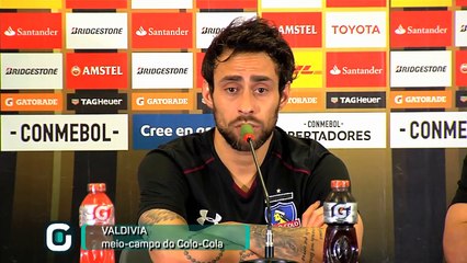 Após eliminação, Valdivia agradece carinho de Felipão e da torcida palmeirense