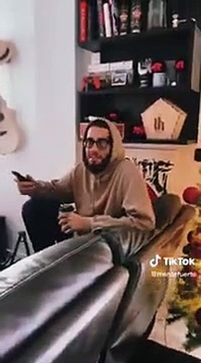 Σολωμού σε Mente Fuerte: «Χωρίζουμε. Ας κάνει ο καθένας τη ζωή του από τη νέα χρονιά. Καλές γιορτές»