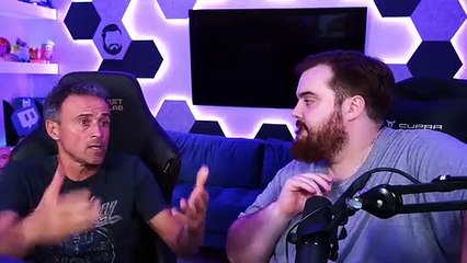 Luis Enrique saluda a sus padriquianos y les agradece el apoyo / RELEVO