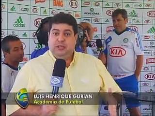 Kleina pede fim de ameaças de morte no Palmeiras