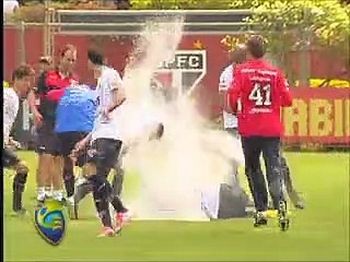 Com Luís Fabiano e Lucas, Tricolor busca regularidade