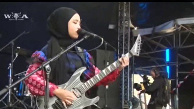 Hijab metal VOB (VOICE OF BACEPROT) NOT PUBLIC PROPERTY LIVE PERFORM IN WACKEN OPEN AIR