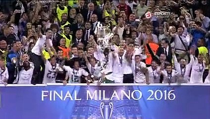 Cristiano Ronaldo fatura 4ª Bola de Oura da Carreira