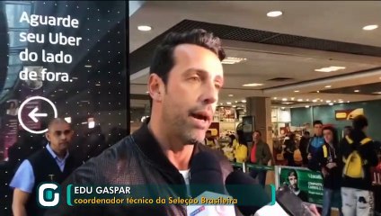 Após eliminação, seleção desembarca no Rio de Janeiro