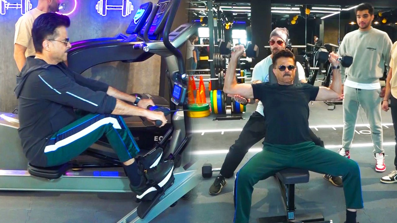 अनिल कपूर पहुंचे जिम के लॉन्चिंग पर, खुद भी करने लगे वर्कआउट