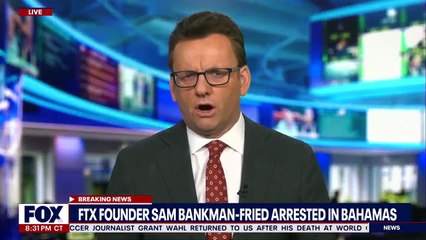 Télécharger la video: FTX founder Sam Bankman-Fried arrested in Bahamas _ LiveNOW from FOX