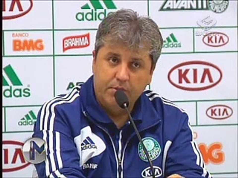 Jovens recebem apoio, mas Kleina quer reforços no Verdão