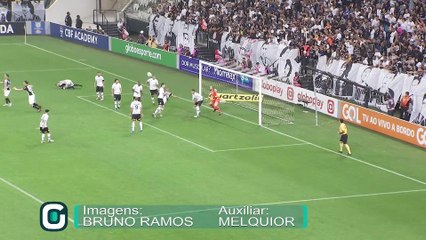 De pênalti, Fábio Santos empate para o Atlético-MG diante do Corinthians