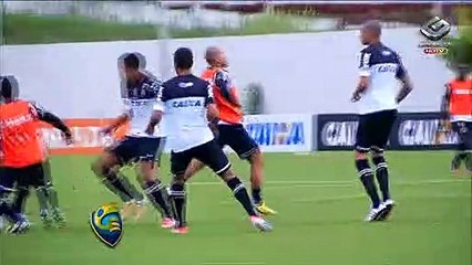 Alexandre Pato faz trabalho separado em reapresentação do Corinthians